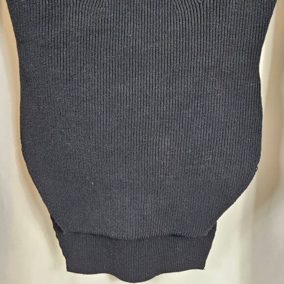 Modern Citizen Ribbed Knit Long Sleeves Sweater in Black - Size M - Picture 7 of 11